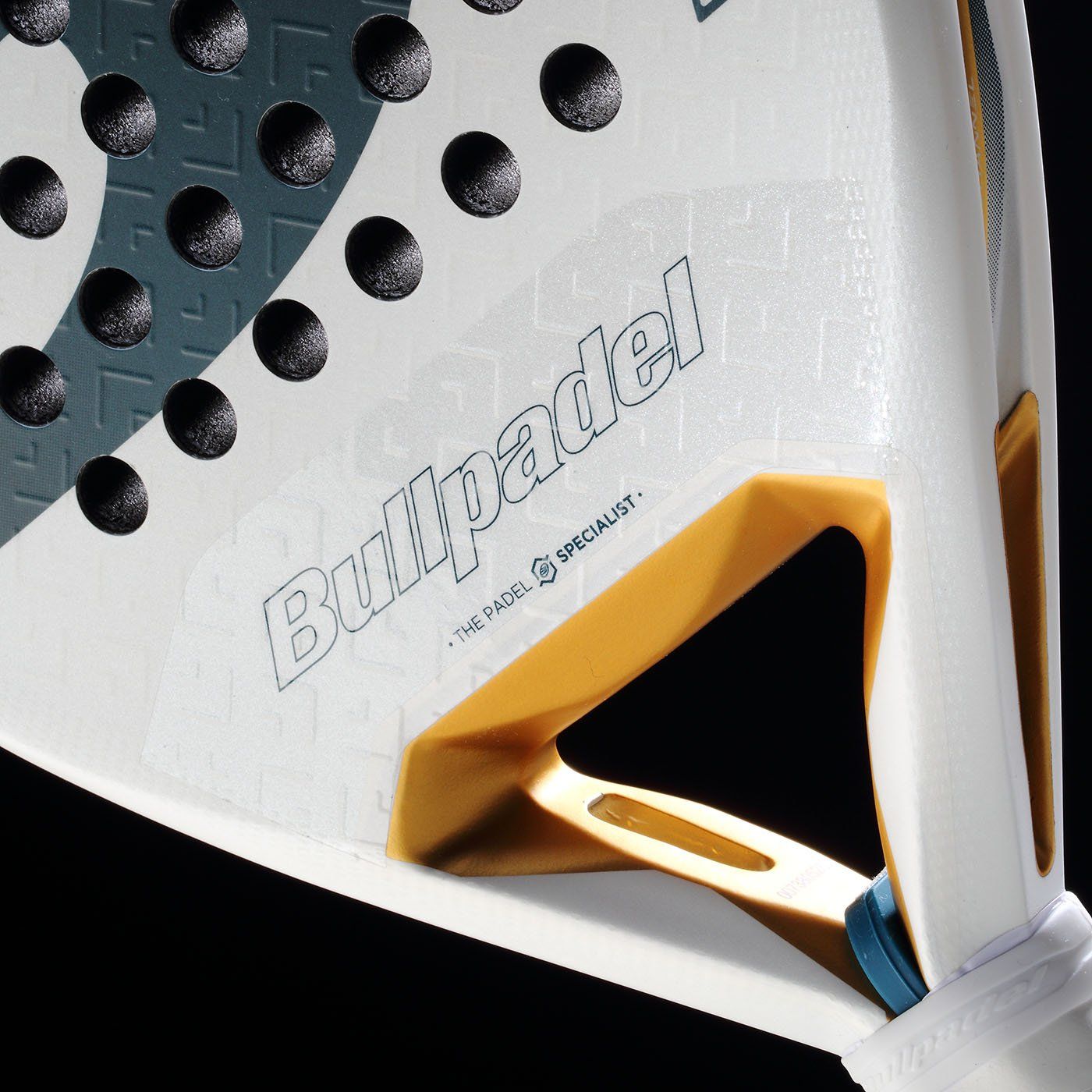 tienda de padel Madrid, tienda de padel online, tienda de padel españa, tienda de padel en linea, PALA BULLPADEL PEARL 26