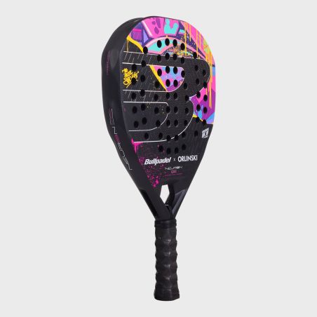 RACKET BULLPADEL NEURON 02 EDGE BULLPADELSHOW 06 x ORLINSKI